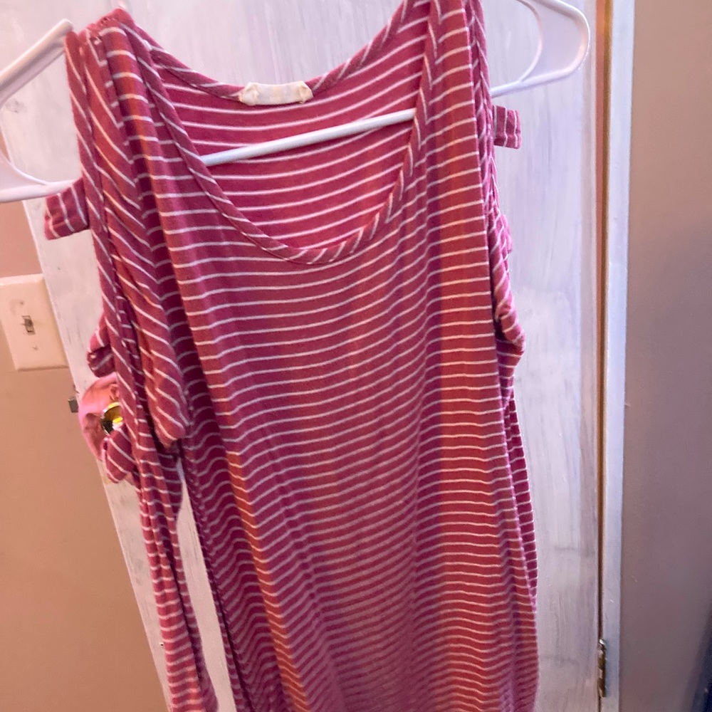 Striped half sleeve top